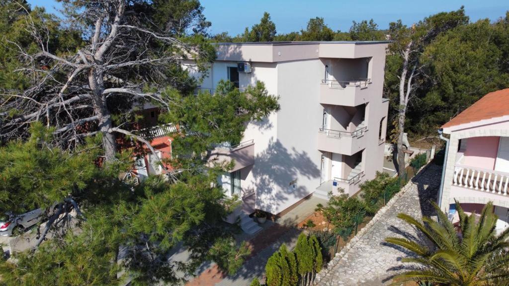 Apartmani Vukadin Vir Bagian luar foto