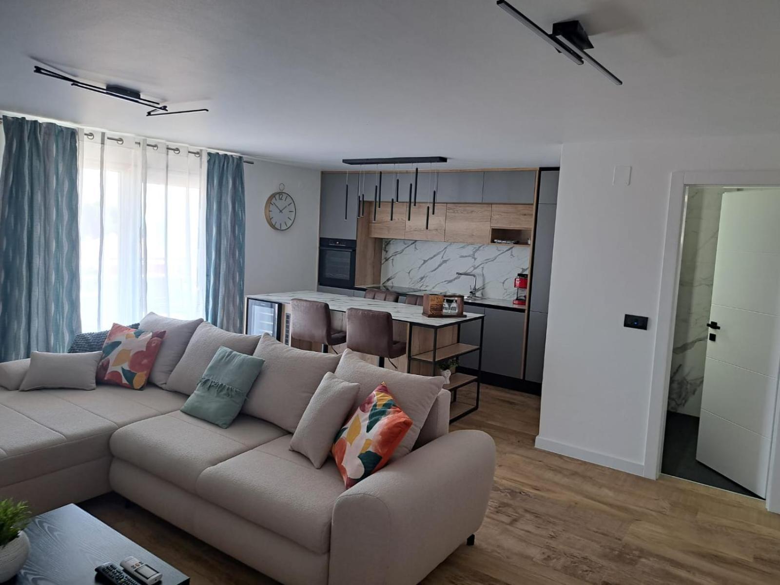 Apartmani Vukadin Vir Bagian luar foto